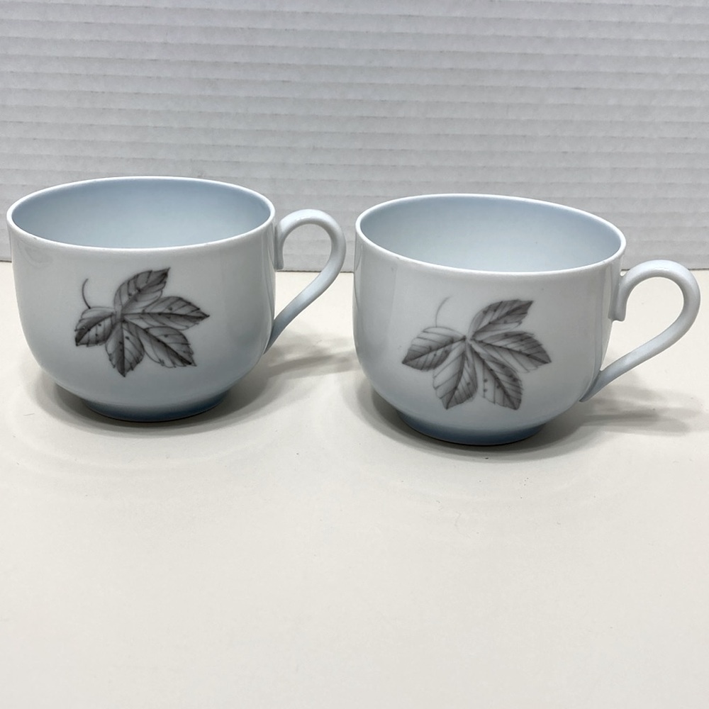 Bing & Grondahl Kjobenhavn Falling Leave Danish Porcelain Cups #103 Set of 2 Vtg